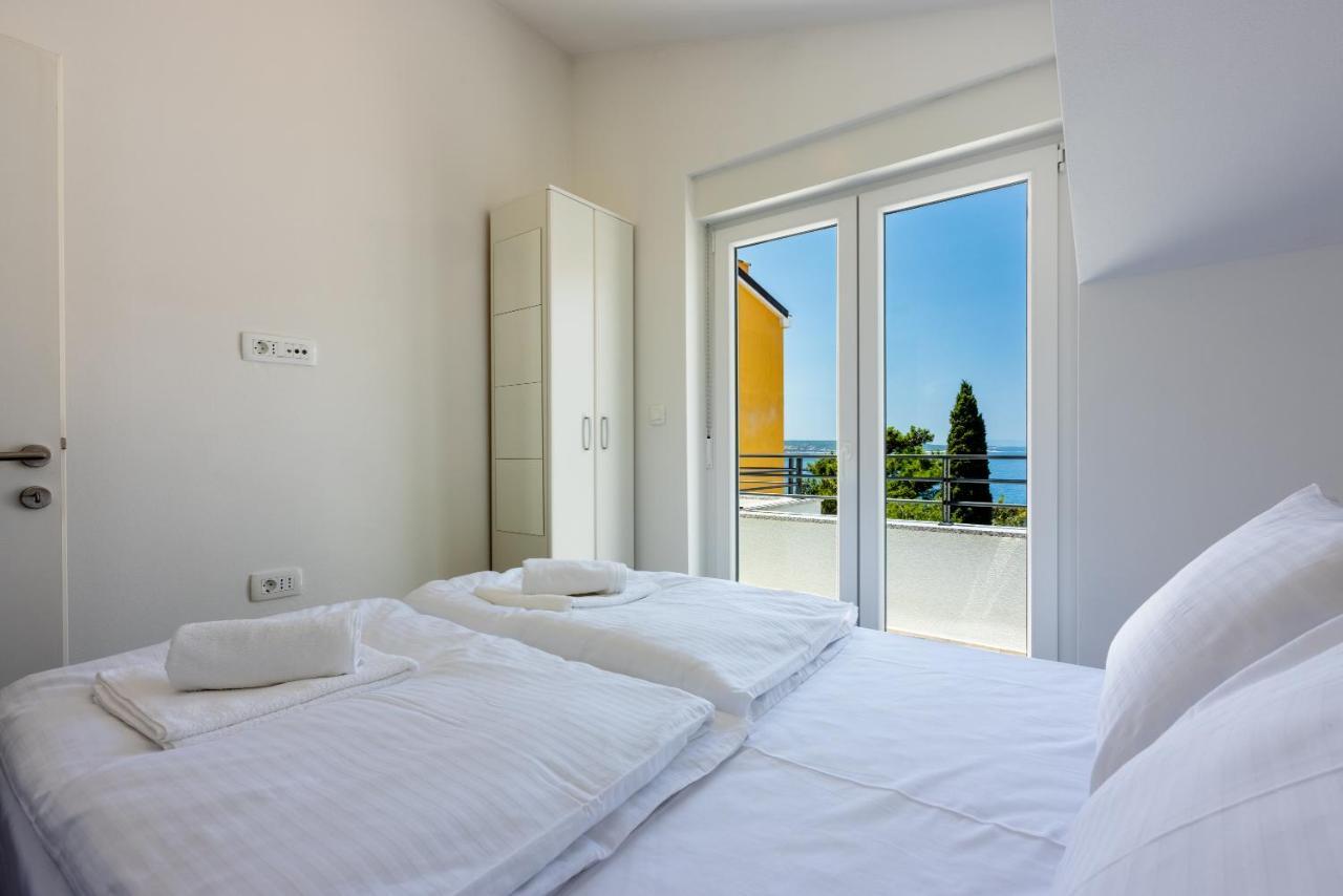 Luxury Apartments Lovorka 3 & 4***/**** Selce Dış mekan fotoğraf